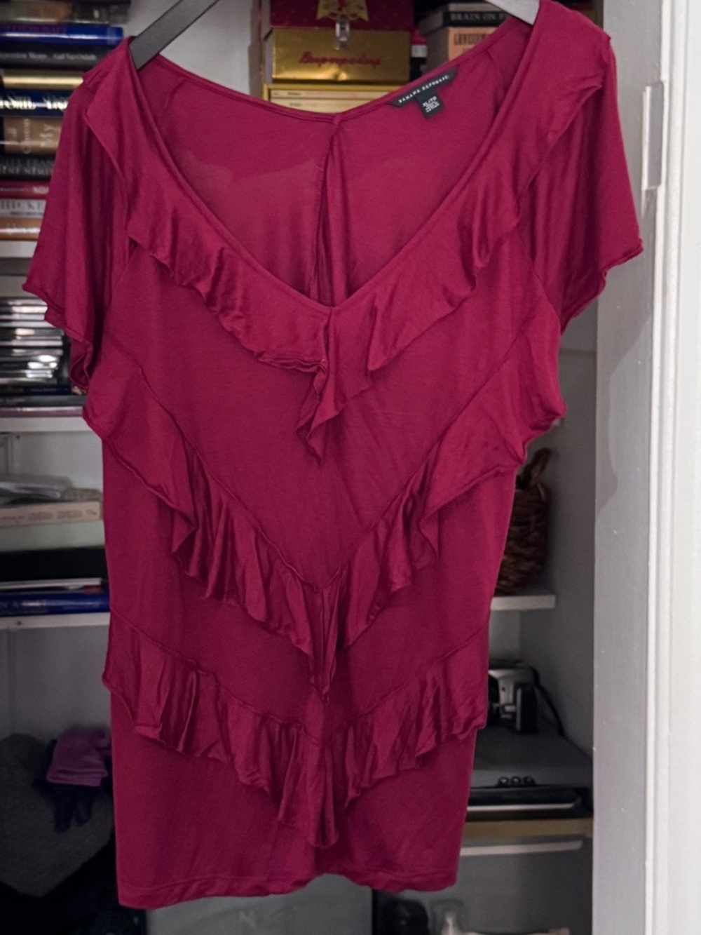 ✨❤️ Banana Republic Off-Shoulder Ruffle Blouse | Romantic Luxe ✨❤️